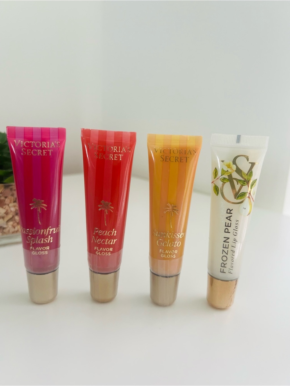 💕Victoria Secret- Flavour Gloss- Set of 4🤎